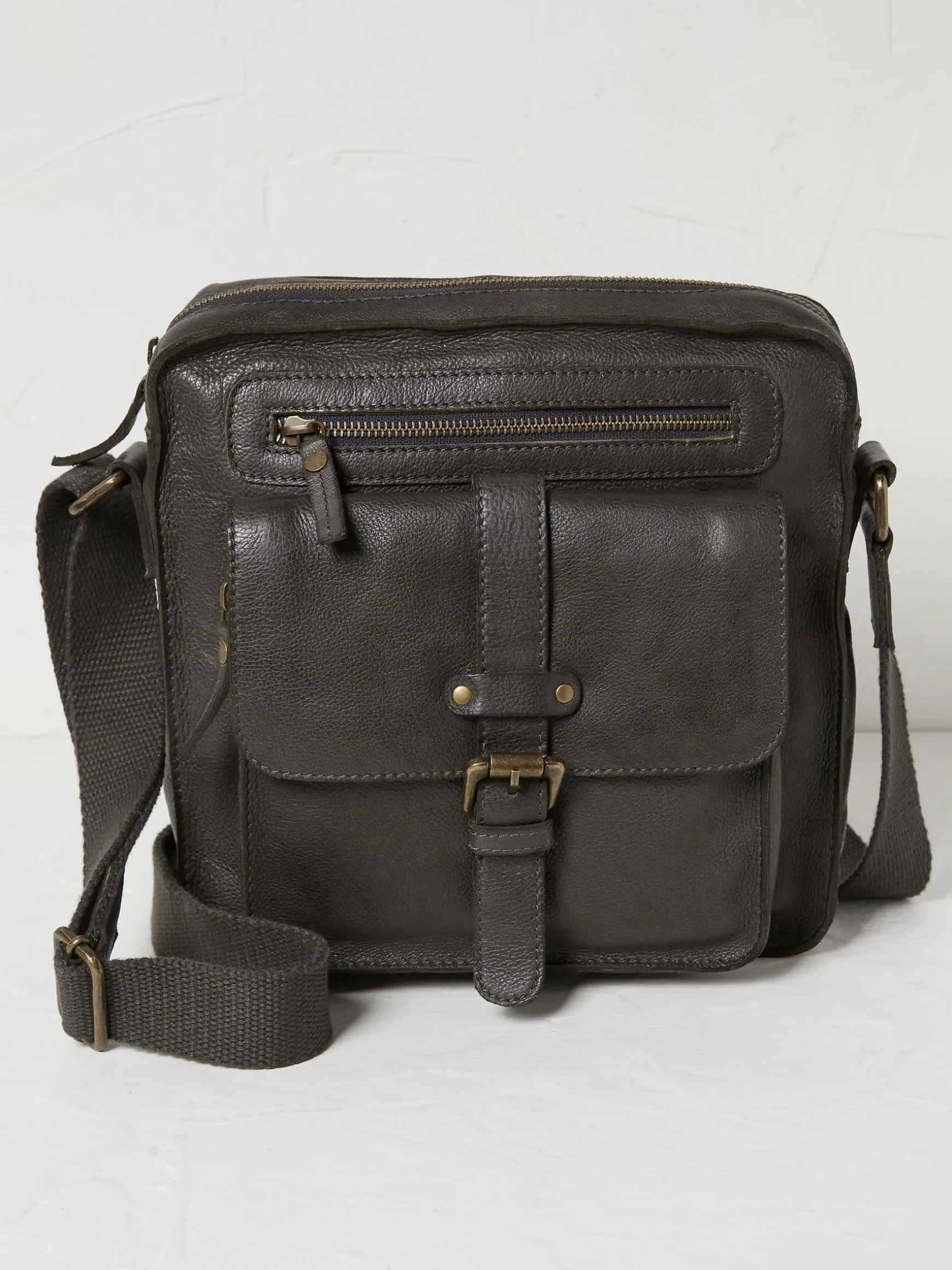 FatFace Bramdean Leather Crossbody Bag Grey Store