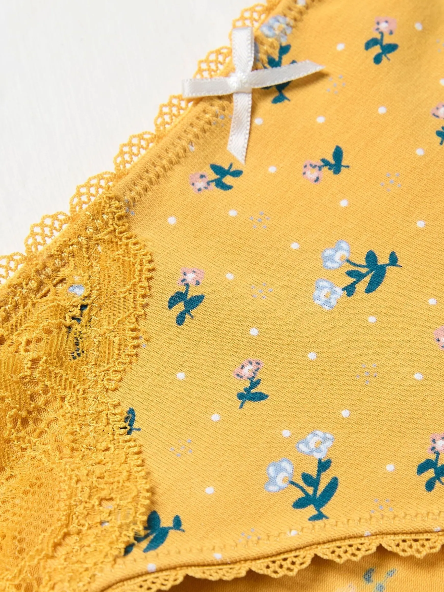 FatFace Lottie Floral Knickers Yellow Online