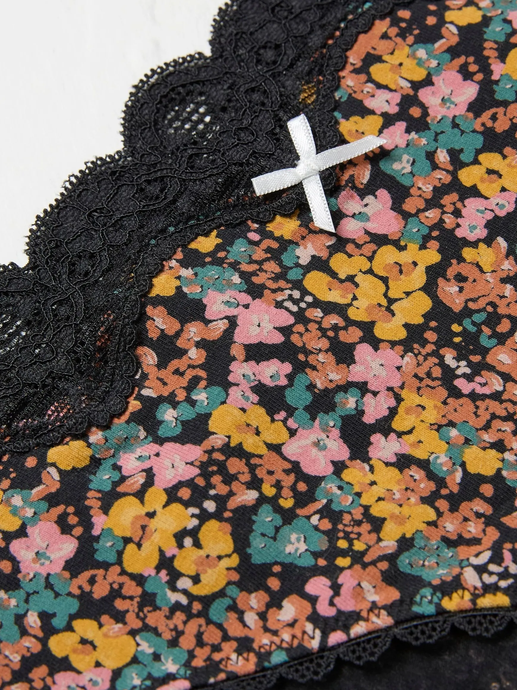 FatFace Nadine Mini Floral Knickers Black Hot